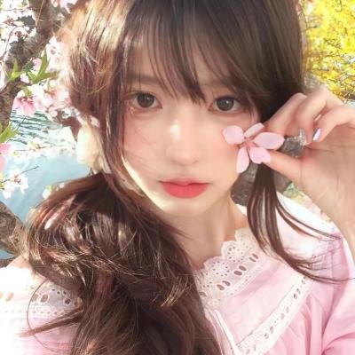 李泳知的彩虹封面